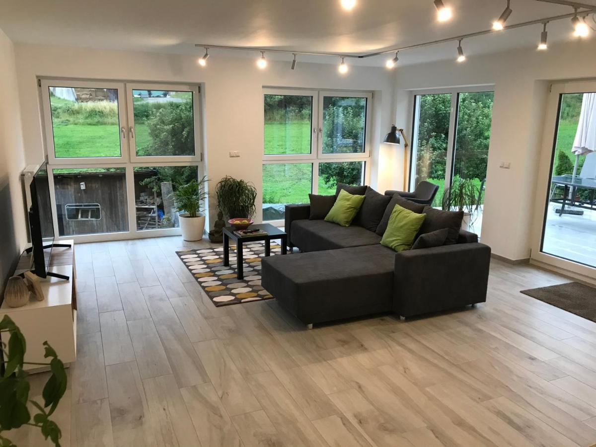 Ferienwohnung „Frosch“ Neukirchen-Balbini Extérieur photo